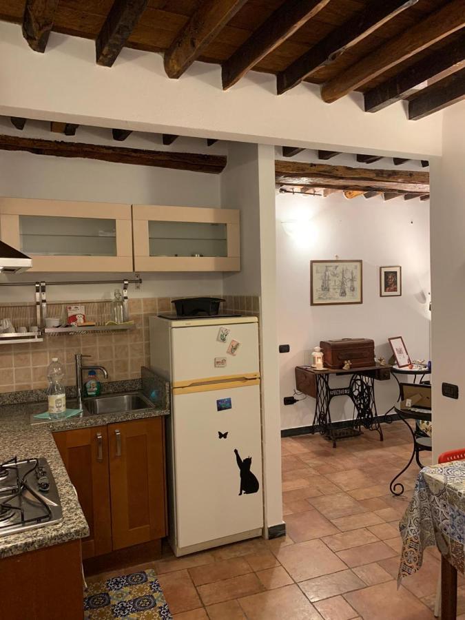 Ferienwohnung Le Parole Del Gatto Genua Exterior foto